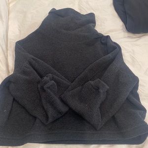 Lululemon turtle neck sweatshirt